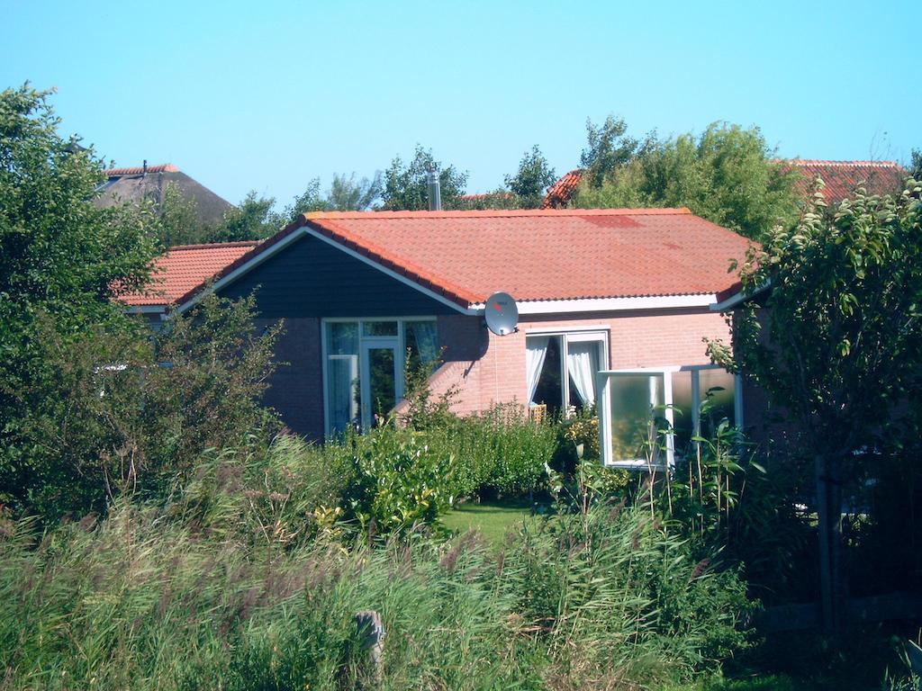 Ferienhaus Lisakowski Warmenhuizen Esterno foto